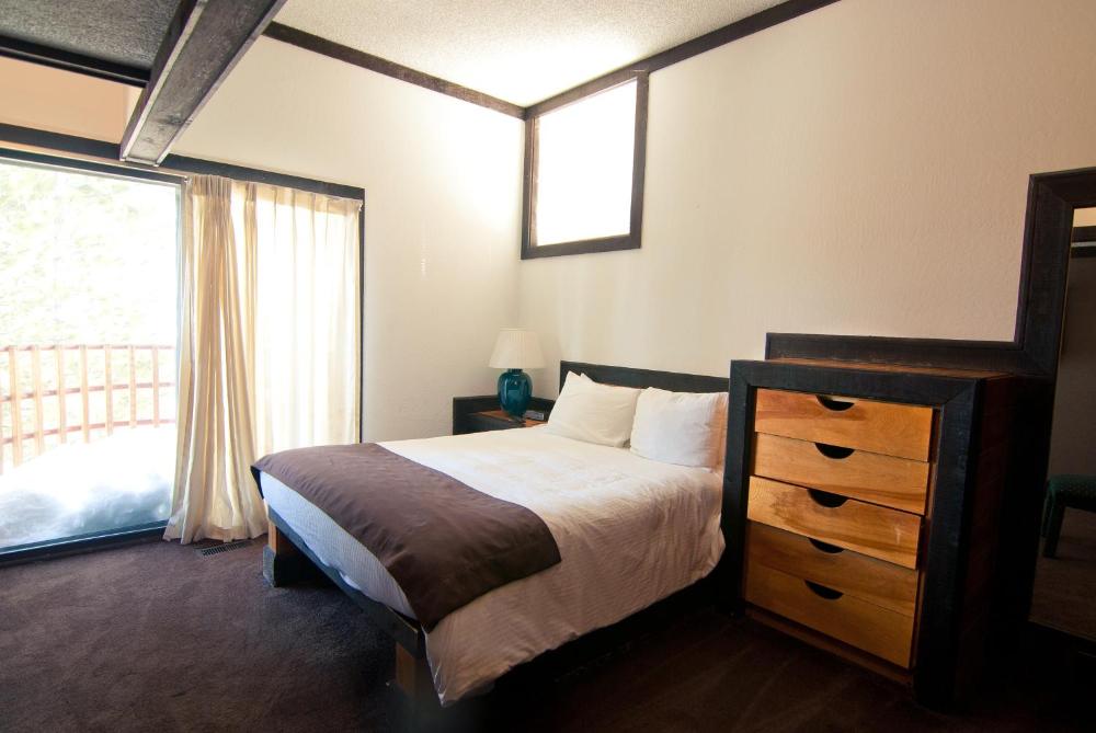 Two Bedroom Standard Twin Condo  interior